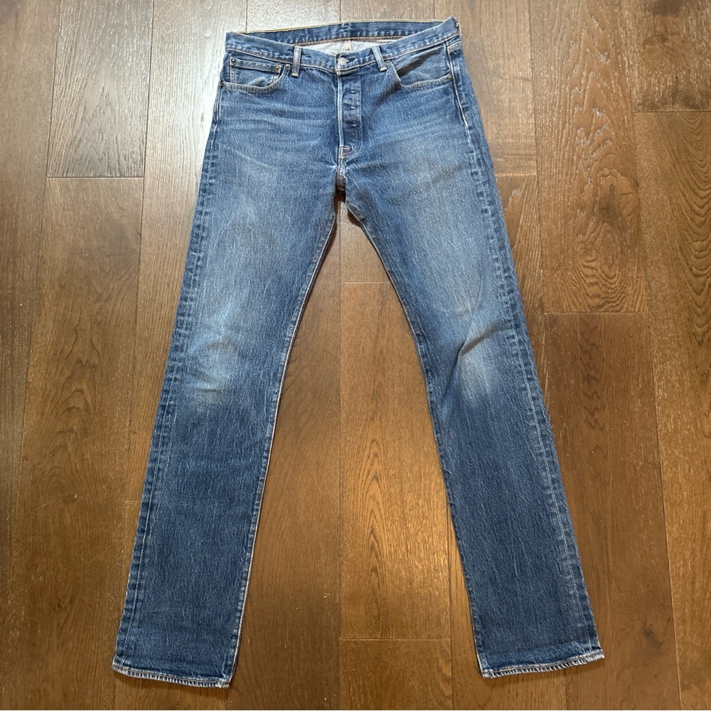 Vintage Levis 501 Jeans Mens Size 34/36 Made In Mexico Button Fly 90s Lightwash